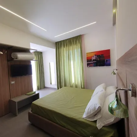 بيت ضيافة Queen Medina Centro Storico نابولي